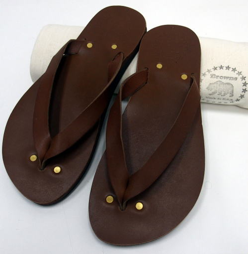 Browns-Sandal-Malibu-17Brown-0418-blog-02.jpg