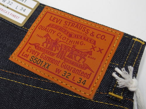 LEVIS-44501-0072-blog-005.jpg