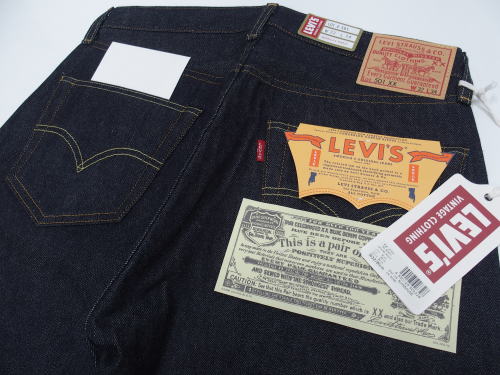 LEVIS-50155-0055-blog-001.jpg