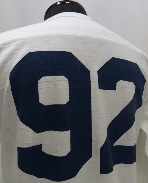 WHTS-25aw-4063-NAVY92-White-3800013.jpg