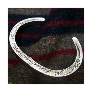 threeeight_ls-horseshoe-bangle-br0012.jpg