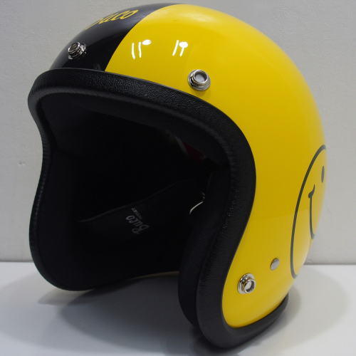 toys-buco-helmet-smile-yellow-013.jpg