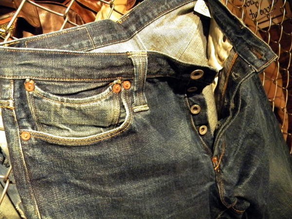 steavenson-denim-aging-01.jpg