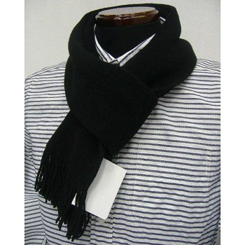 threeeight_gilbert-scarf-black.jpg