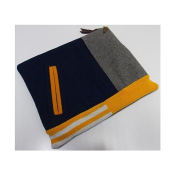 threeeight_handlight-letter-clutchbag-navy2_1.jpg